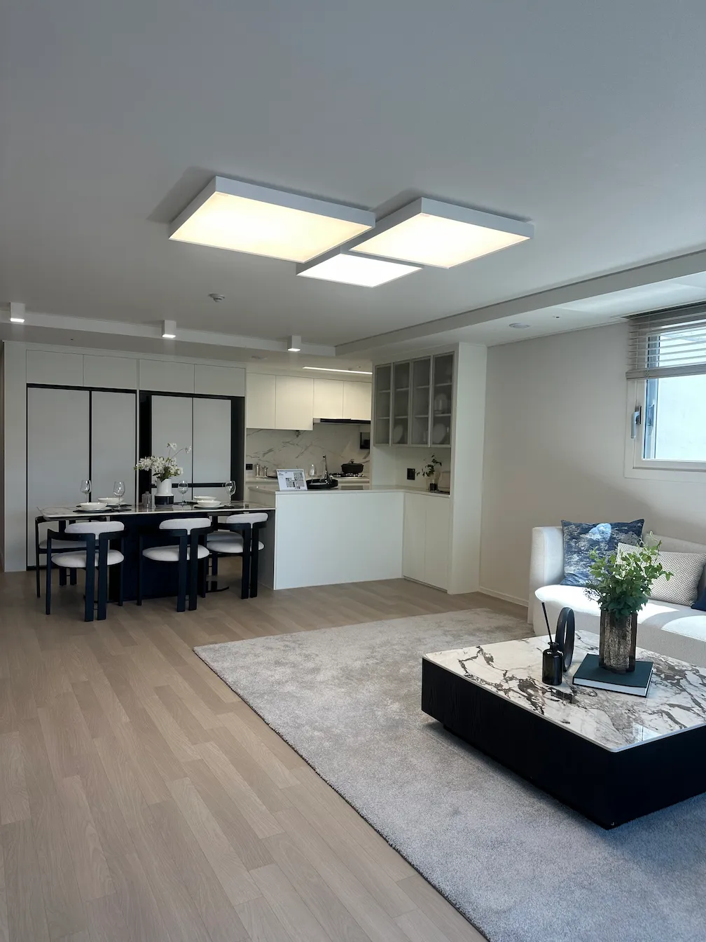 111C 인테리어 23